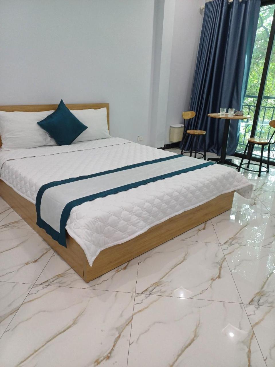 Hotel Hoa Ban Ha Noi Hanoi Exterior photo