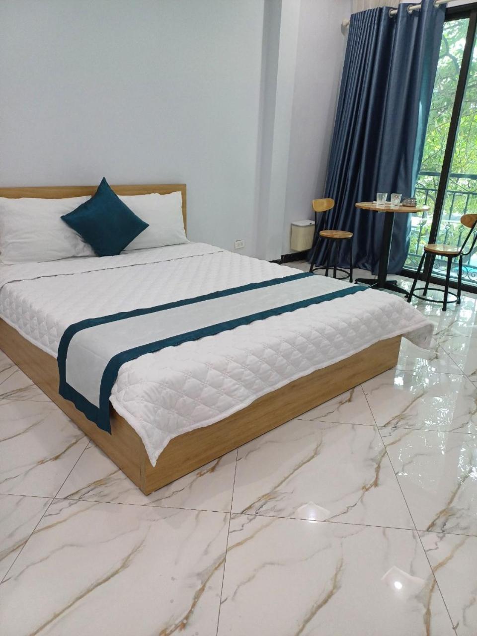 Hotel Hoa Ban Ha Noi Hanoi Exterior photo